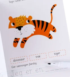 Alvilda Bog - Skriv og Visk Ud - De Første Ord - DA