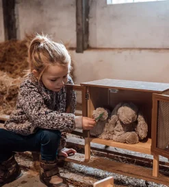 by ASTRUP Trælegetøj - Kaninbur Og Spring