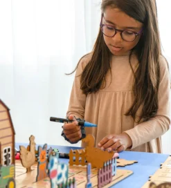 Crateit Kreasæt - Bondegården - Træ - Lydhistorie - Sjov på Gård