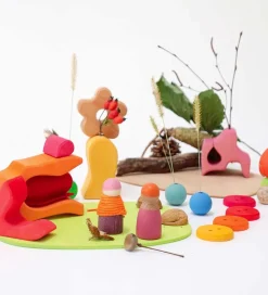 Grimms Trælegetøj - Small World Play Down By The Meadow