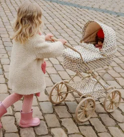 Konges Sløjd Dukke - 40 cm - Odette