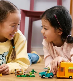 LEGO® Animal Crossing - Leif med Campingvog... 77054 - 263 Dele