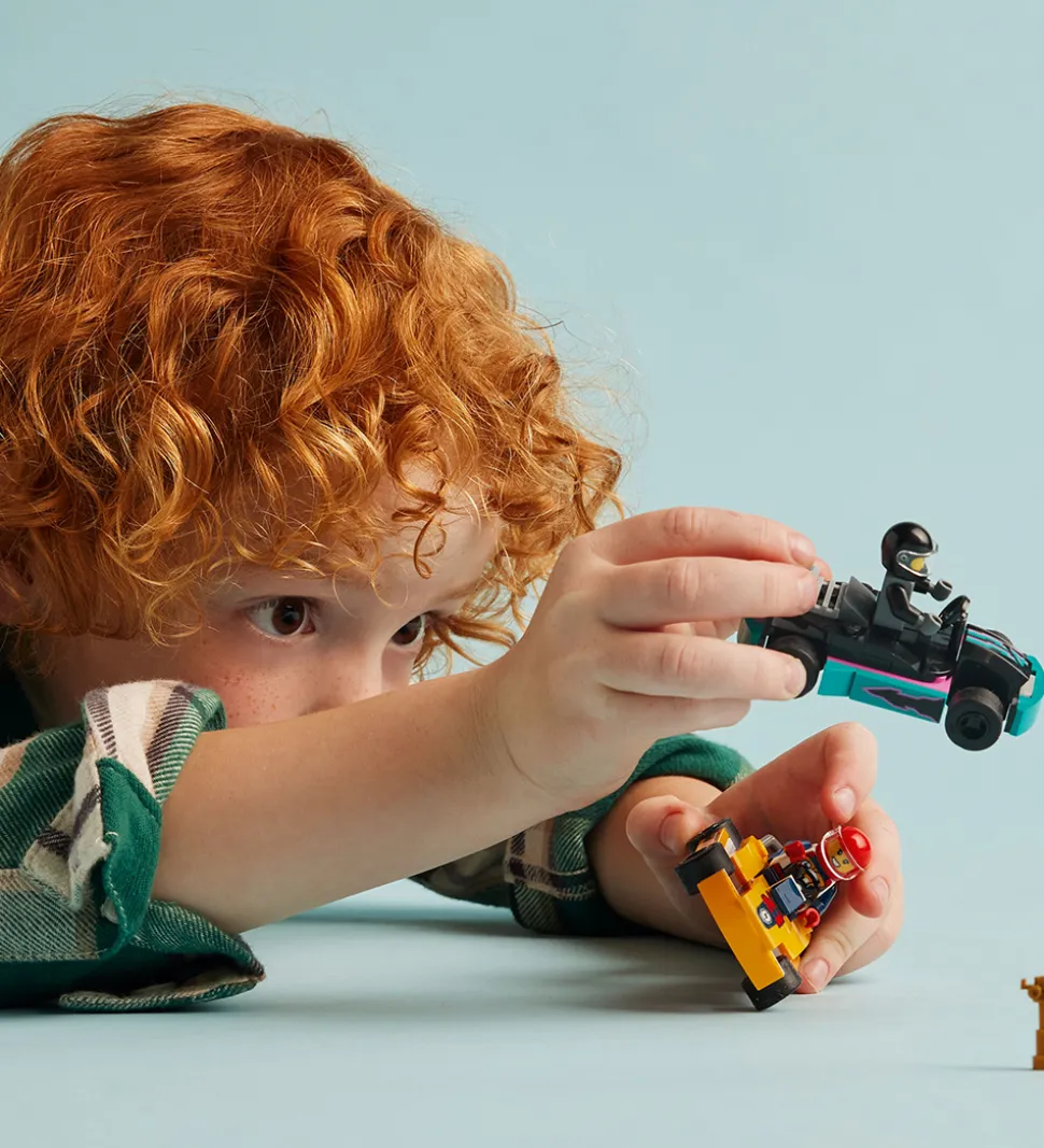 LEGO® City - Gokarts Og Racerkørere 60400 - 99 Dele