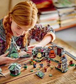 LEGO® Harry Potter - Hagrids Hytte: Et Uvent... 76428 - 896 Dele