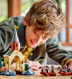 LEGO® Harry Potter - Hogwarts-slottets bådehus 76426 - 350 Dele