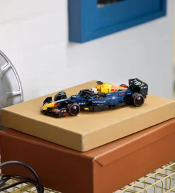 LEGO® Speed Champions - Oracle Red Bull Racing RB20 F1® 77243 -