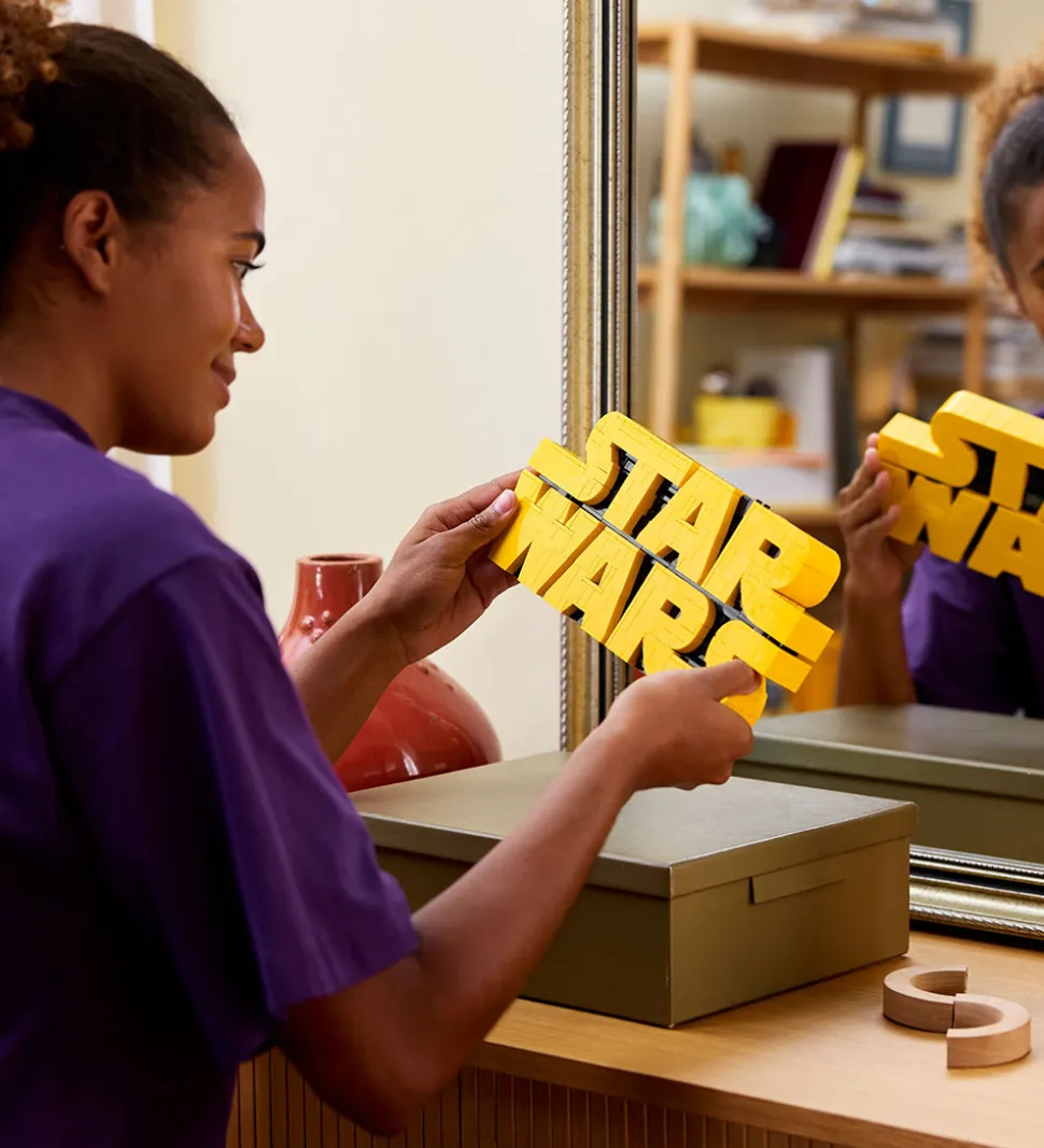 LEGO® Star Wars - Klodsbygget Star Wars Logo 75407 - 700 Dele