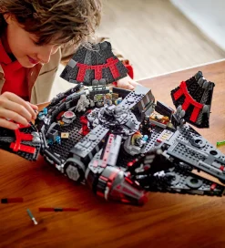 LEGO® Star Wars - Sortefalken 75389 - 1579 Dele