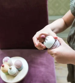 MaMaMeMo Legemad - Cupcakes På Kagefad - Træ