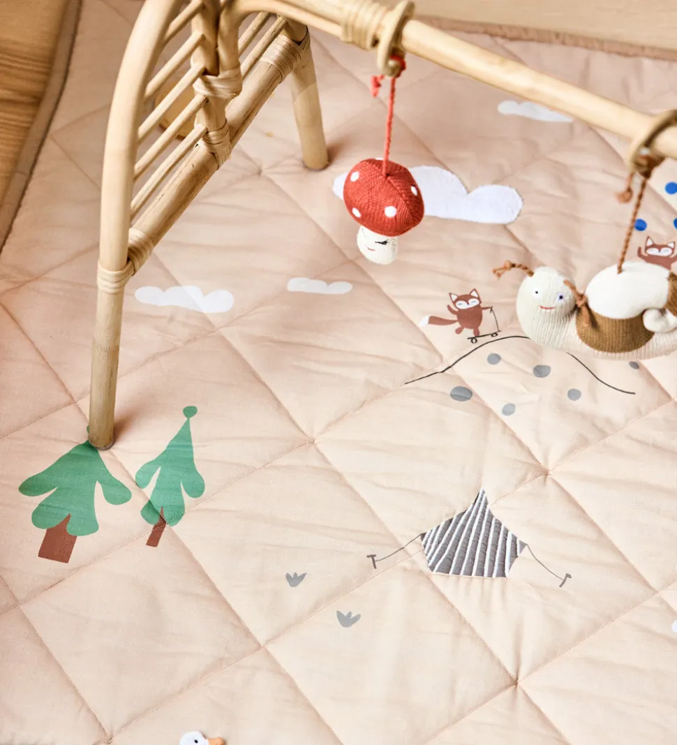 OYOY Aktivitetstæppe - Quiltet - Forest Activity Blanket
