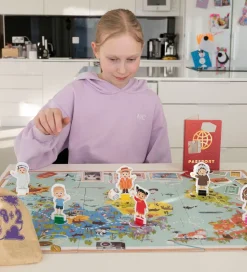 TACTIC Brætspil - Lær Om Verdens Børn - Dansk